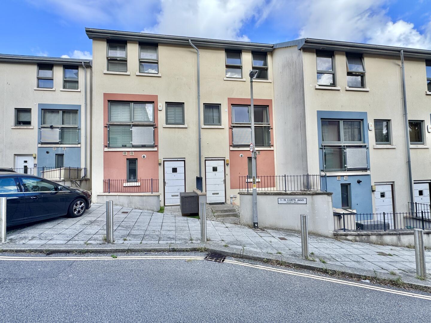 Bassett Walk, Truro